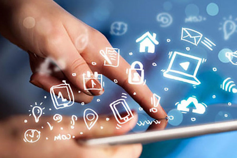 smartphone-in-hand.jpg